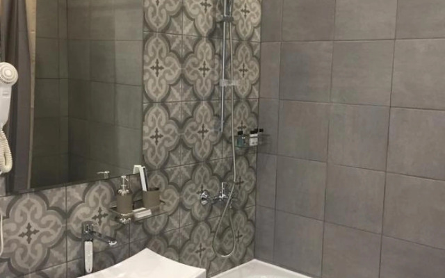 Oversize Piter Hotel