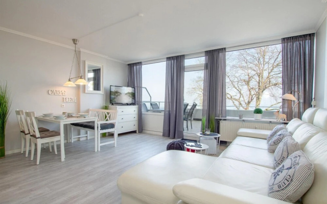 Str/106 - Strandallee 124 - Seeblick