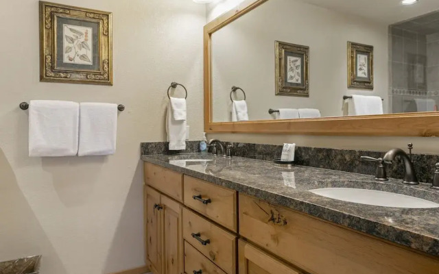 188 Ridgepoint Townhomes Townhouse