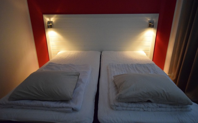 Отель Hostel Snoozemore Швеция, Гётеборг - отзывы, цены и фото номеров - забронировать отель Hostel Snoozemore онлайн комната для гостей