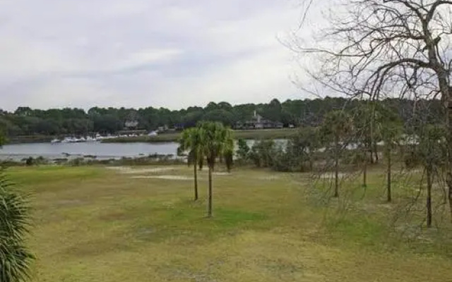 Bluff Villas