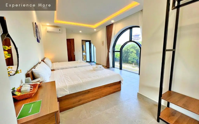 S79 TM01 Monstera Lago Grand World