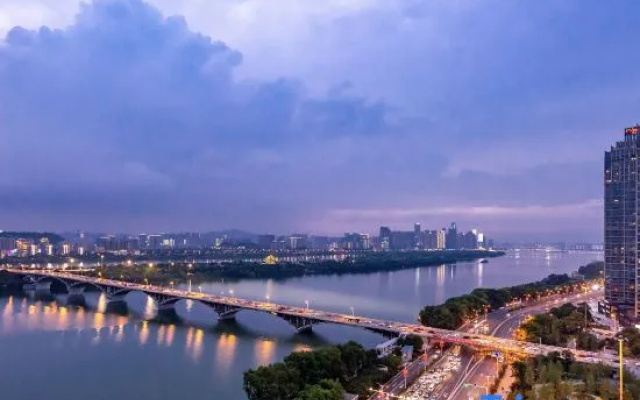 Changsha Exotic Royal Hotel