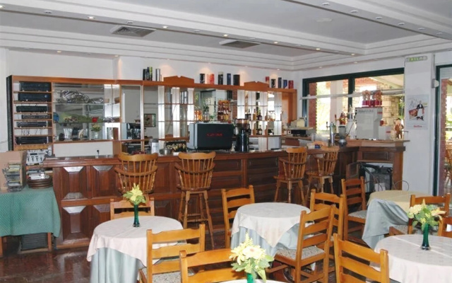 Ilios Hotel