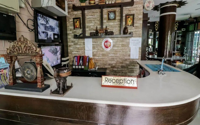 NIDA Rooms Patong Hill House