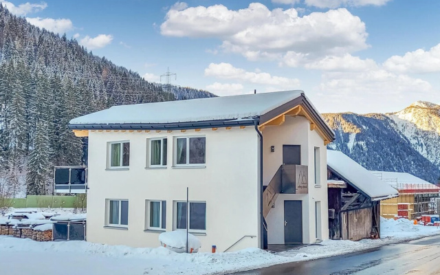 Amazing Apartment in Wald am Arlberg With 2 Bedrooms