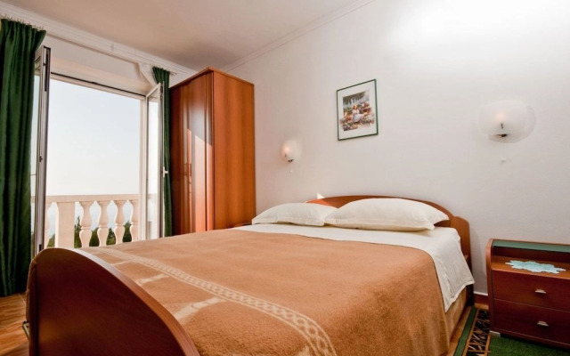 Apartments Barba Petra Dvori
