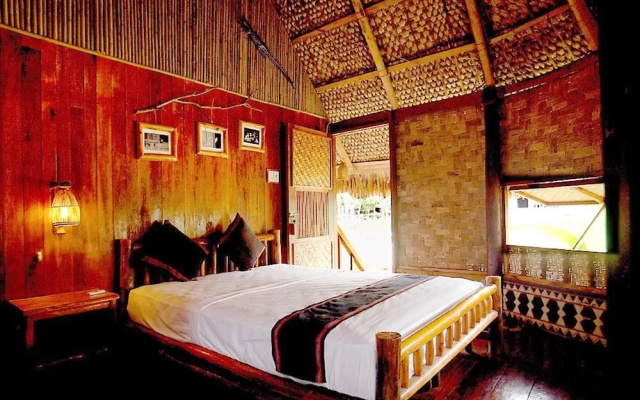 Bho Hoong Bungalows