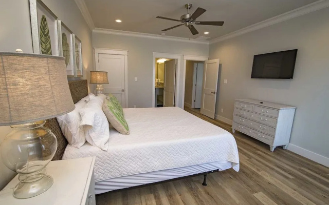 Orange Beach House West