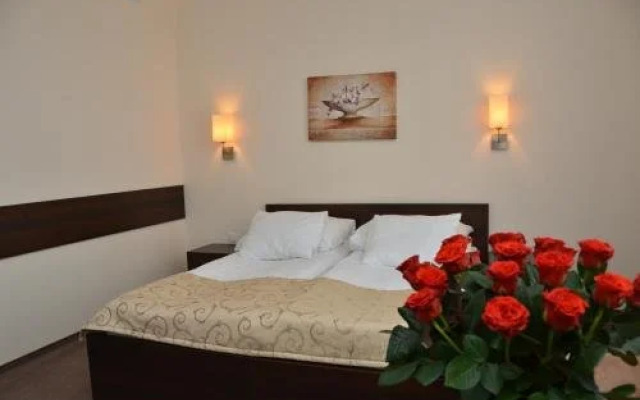 Hotel Hi-Fi Spa