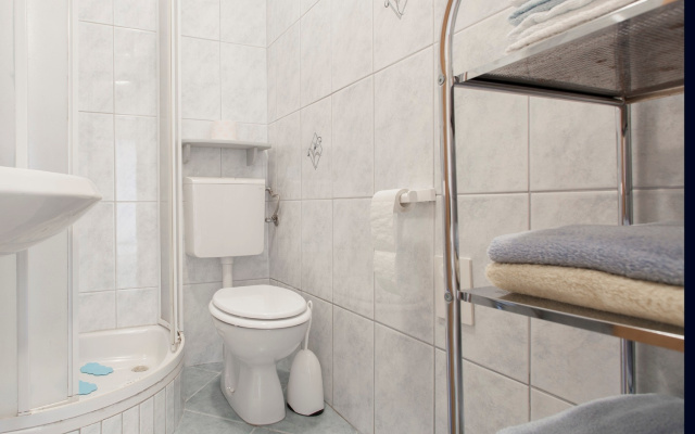 Apartment Old Stone: A2 Sukosan, Zadar riviera