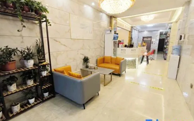 Huaibin Haoyun Business Hotel