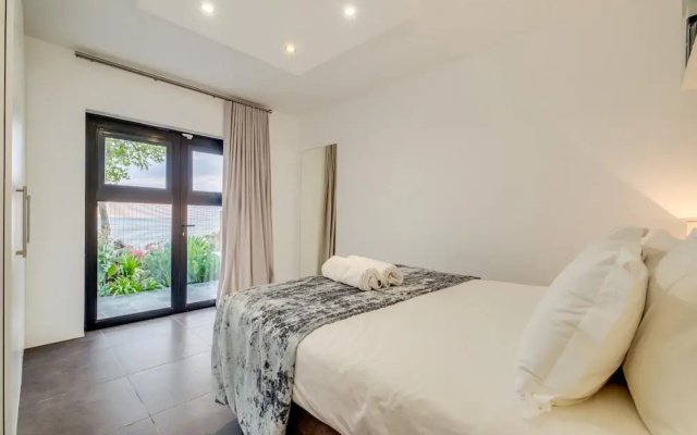 Camps Bay Holiday Villa With Sunset Views Sunset Views