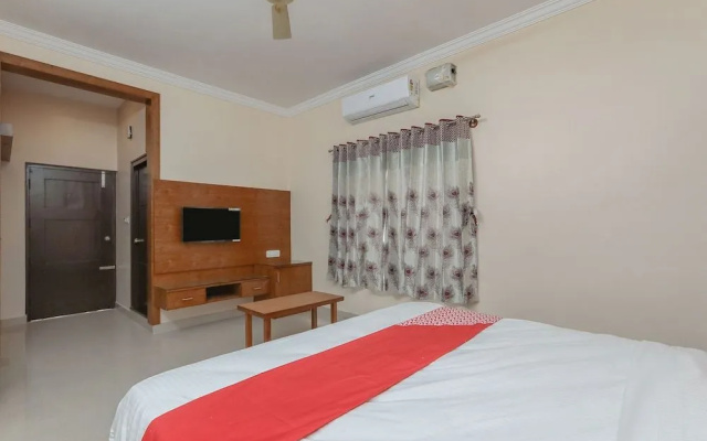 Oyo 24264 Monisha Residency