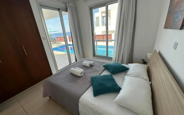Villa Aqua Sunrise 1km From Beach With Sea Views