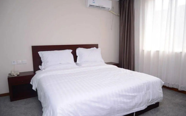 Super 8 Hotel
