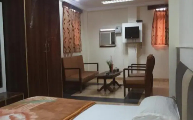 Hotel Citi Deluxe Lucknow