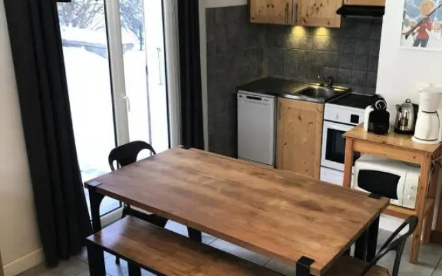Chalet Ange - 3 Pièces pour 6 Personnes 04