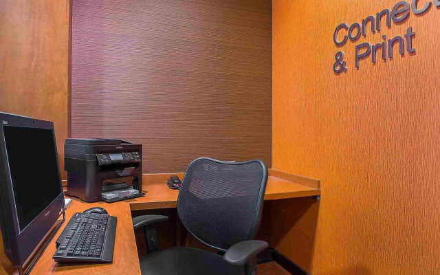 Fairfield Inn & Suites by Marriott Louisville East