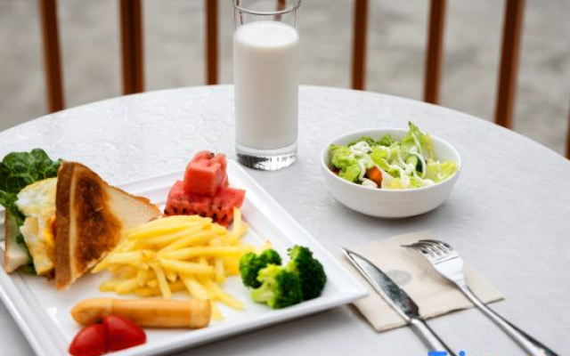ZMAX Manxi Hotel Chengdu East Railway Station Vientiane City Branch