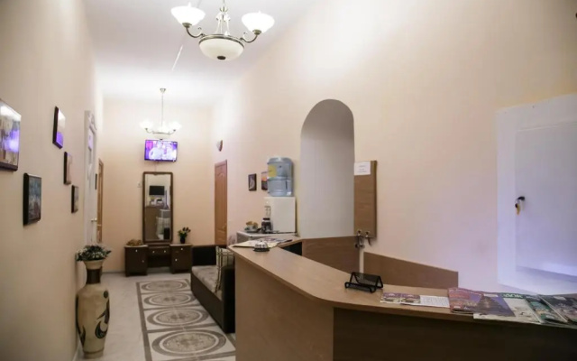Mini hotel Visit
