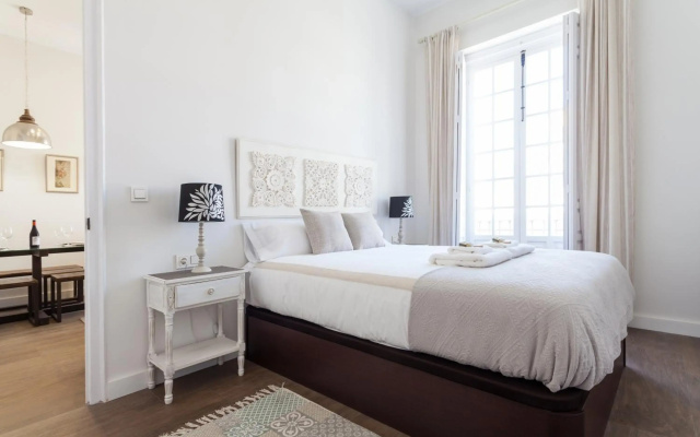 Stunning Boutique - Space Maison Apartments