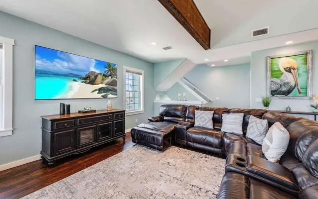 Tipsy Turtle Hideaway