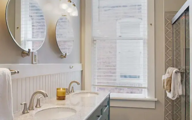 2 Bed Oasis near Forsyth Park