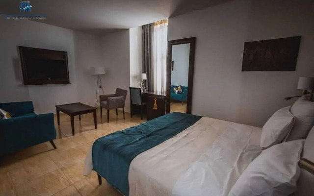 Hotel Tahat