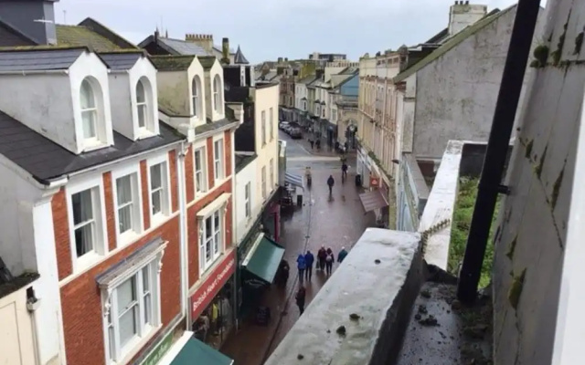 Central Teignmouth - Sleeps 4 - Pets Allowed