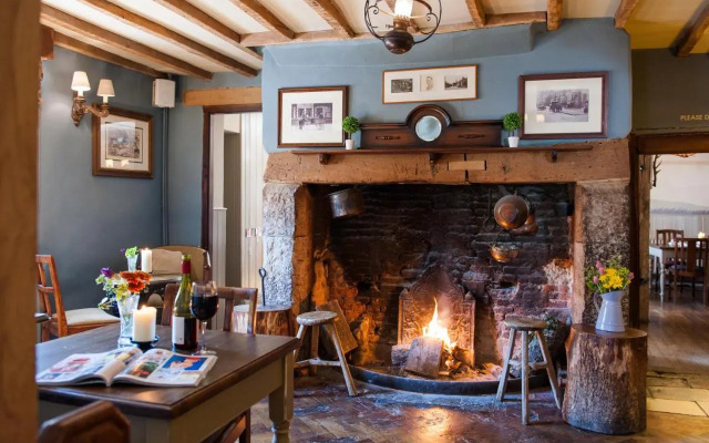 The White Hart, South Harting