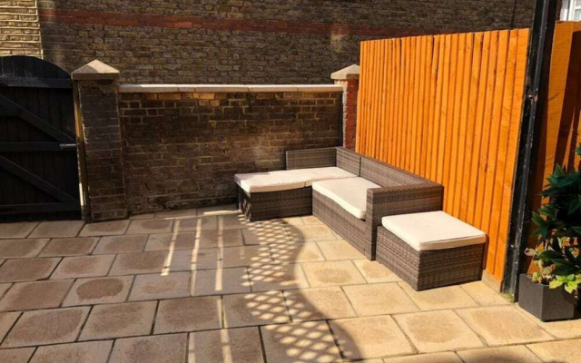Stylish and Cozy Studio Apartments Hammersmith