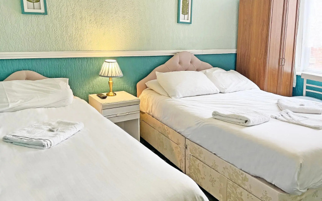 The New Osterley Hotel