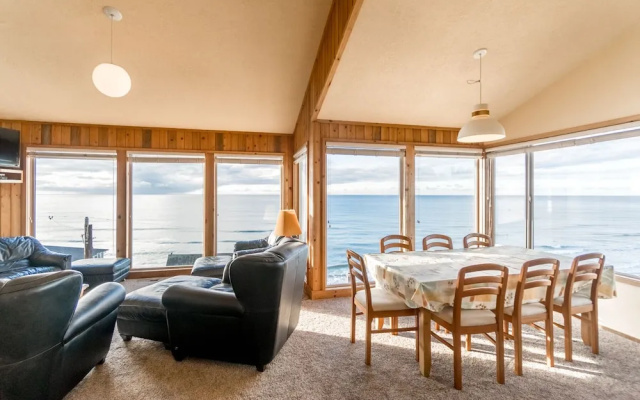 Desantis Beach House