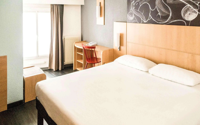 Ibis Paris Grands Boulevards Opera 9th