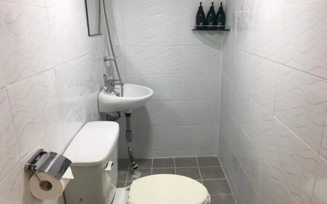 24 Guesthouse Jongno Tower