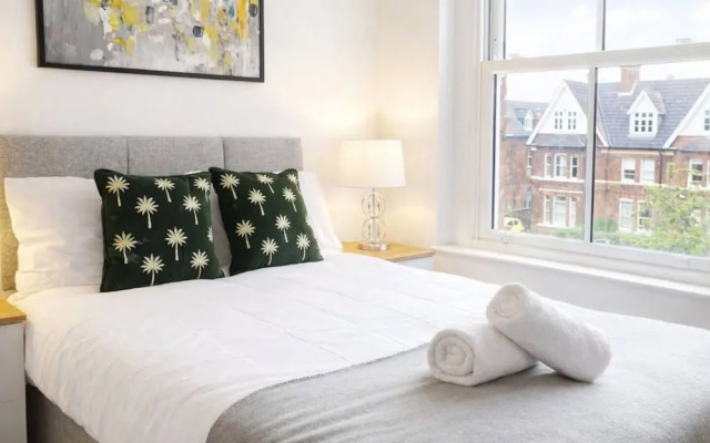 Stylish Bedford Town Centre Apartment 5 Sleeps 6 Fast Wi-fi
