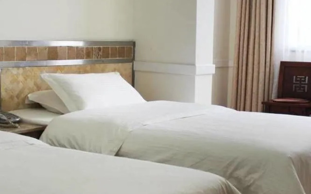 Aike Hotel