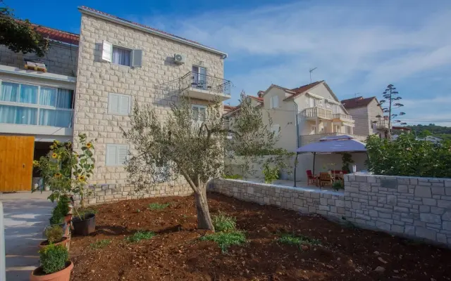 Apartments Lenka