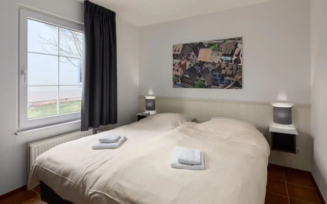 Restyled Villa with 4 Bathrooms & Sauna near River Moselle