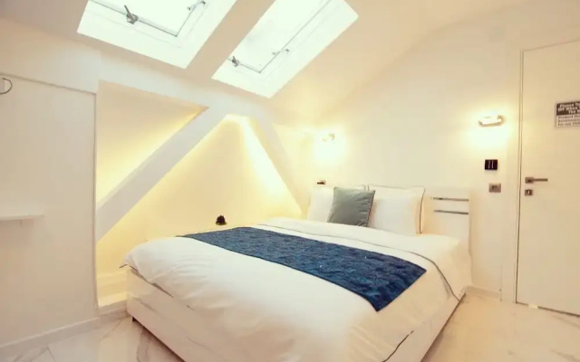 Lumiere Luxe Suites