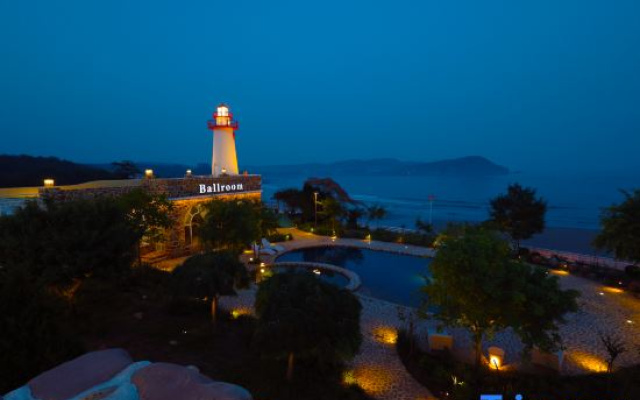 Ocean & Hills Resort