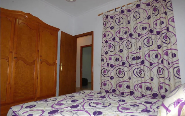 Cadiz 102479 3 Bedroom Apartment By Mo Rentals