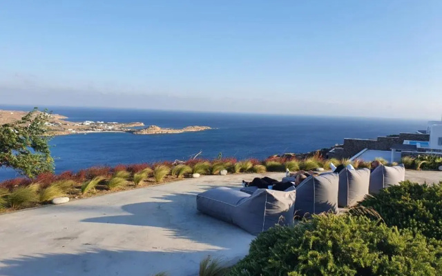 Psarou Summer Villa Mykonos