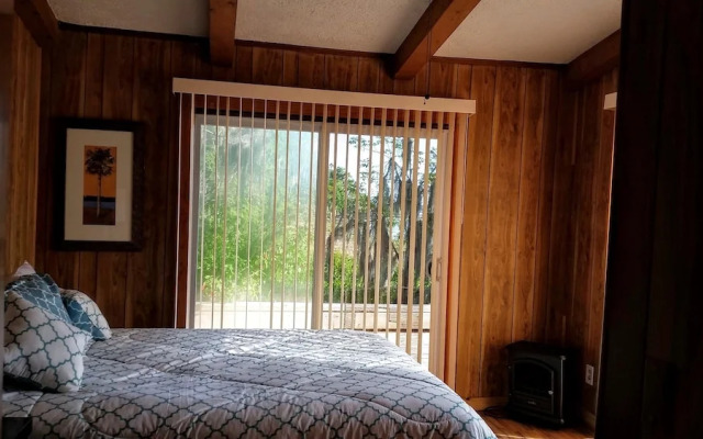 Runaway Bay Lodge