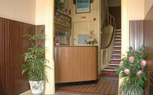 Hotel Larbelo