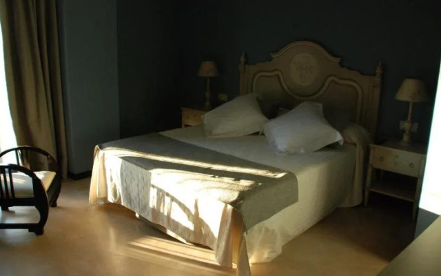 Petit Hotel de Riu