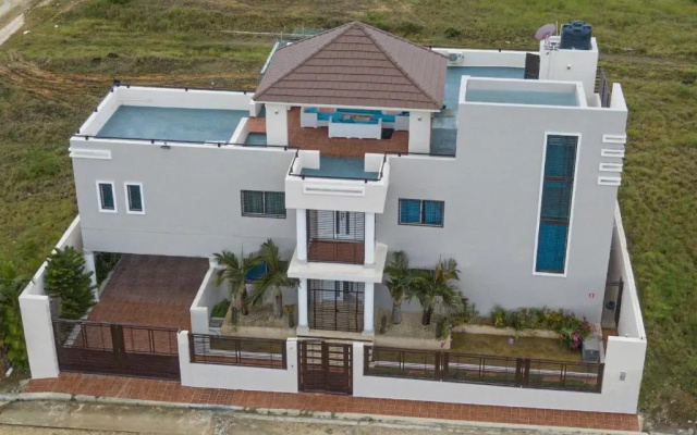 Villa Lara