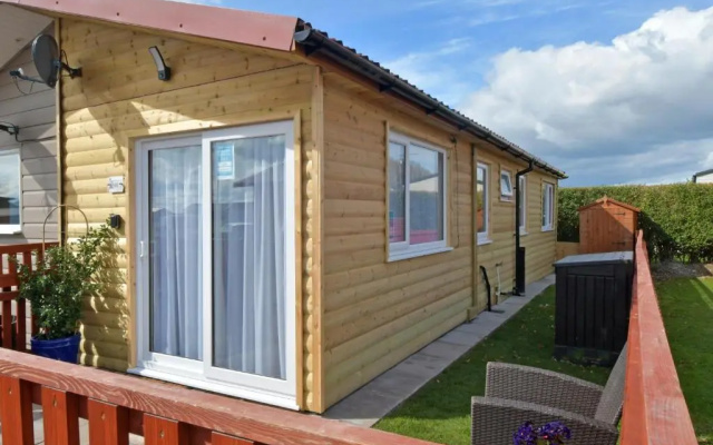 Pet Friendly Sleeps 3 Chalet Bridlington Free Elec
