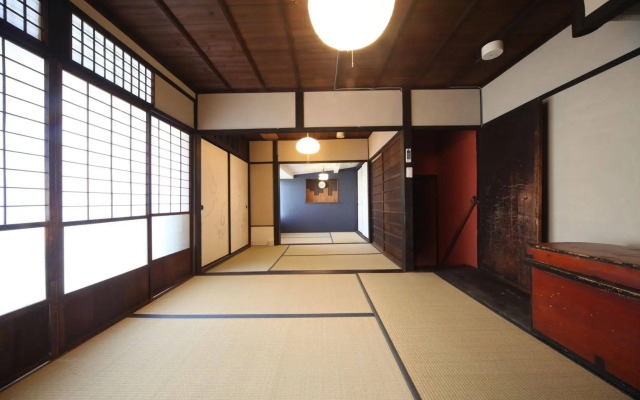 Is Jyurakutei